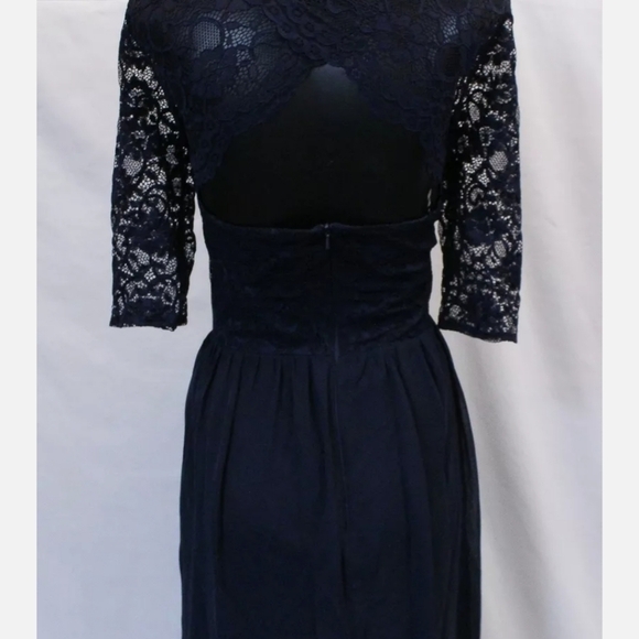 Beautiful Navy Dress with beads at the weist - Picture 5 of 6